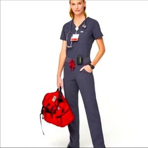 Figs scrubs